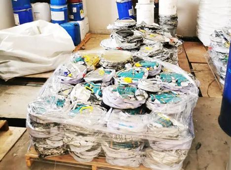 潔匠凈化·的凈工業(yè)除臭劑_危廢污水有多臭？潔匠凈化30秒快速除臭看得見！